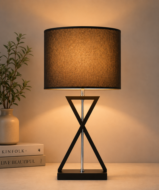 Elegant Minimalist Hourglass Table Lamp for Modern Spaces