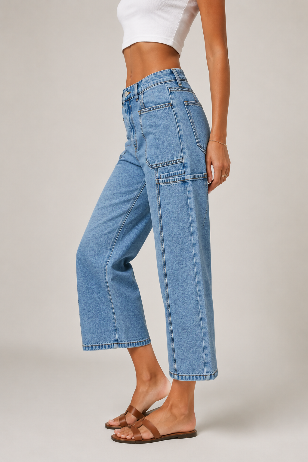 CARGO CROP JEANS