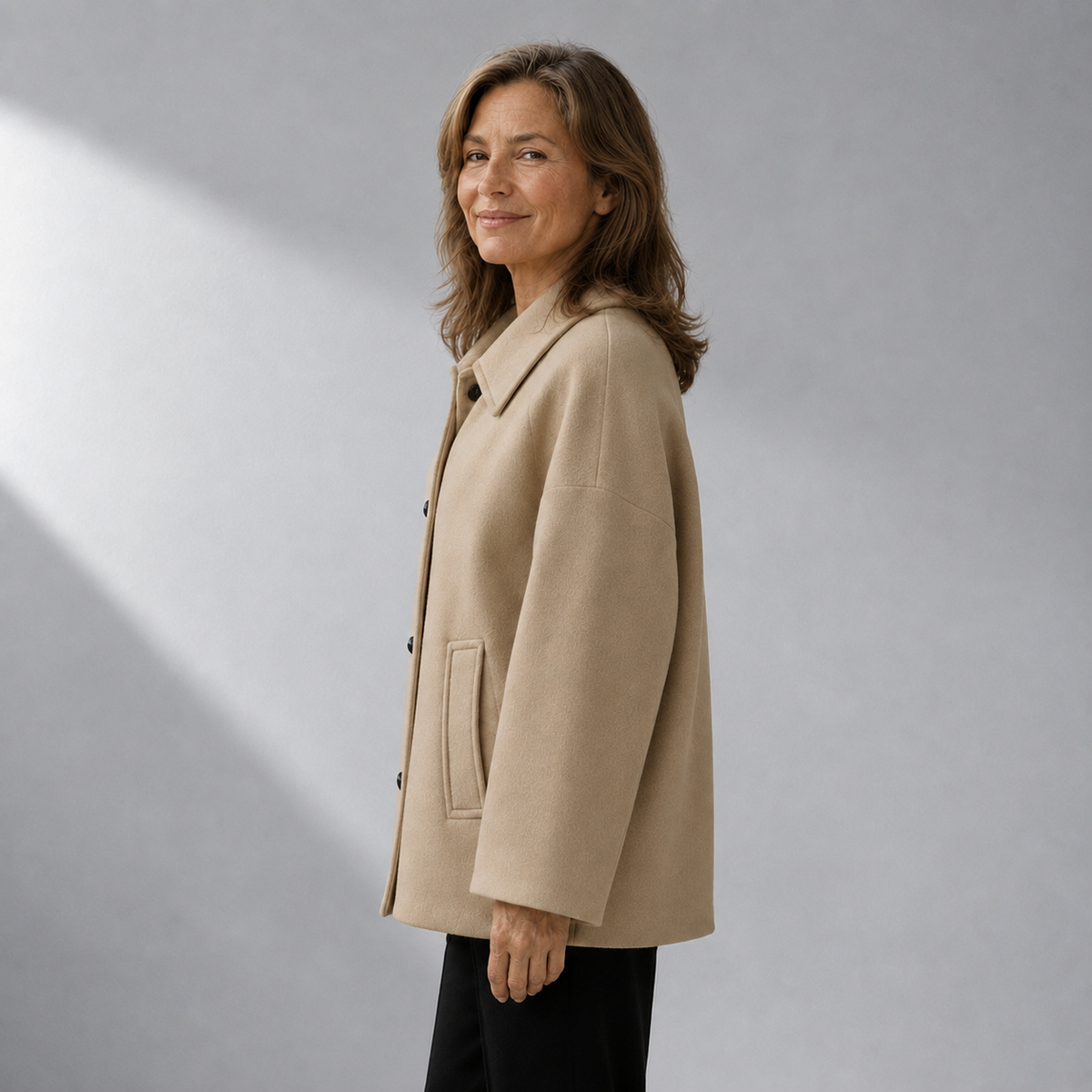 Paulette | Statement-Collar Coat