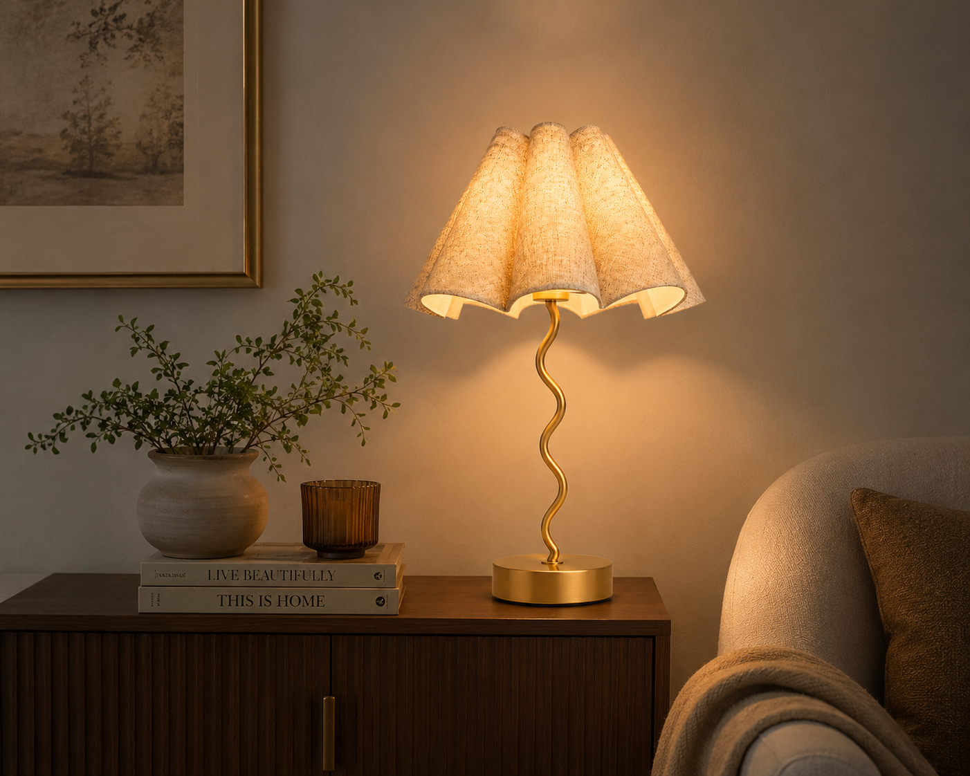 Elegant Minimalist Brass Gold Table Lamp for Bedroom & Desk