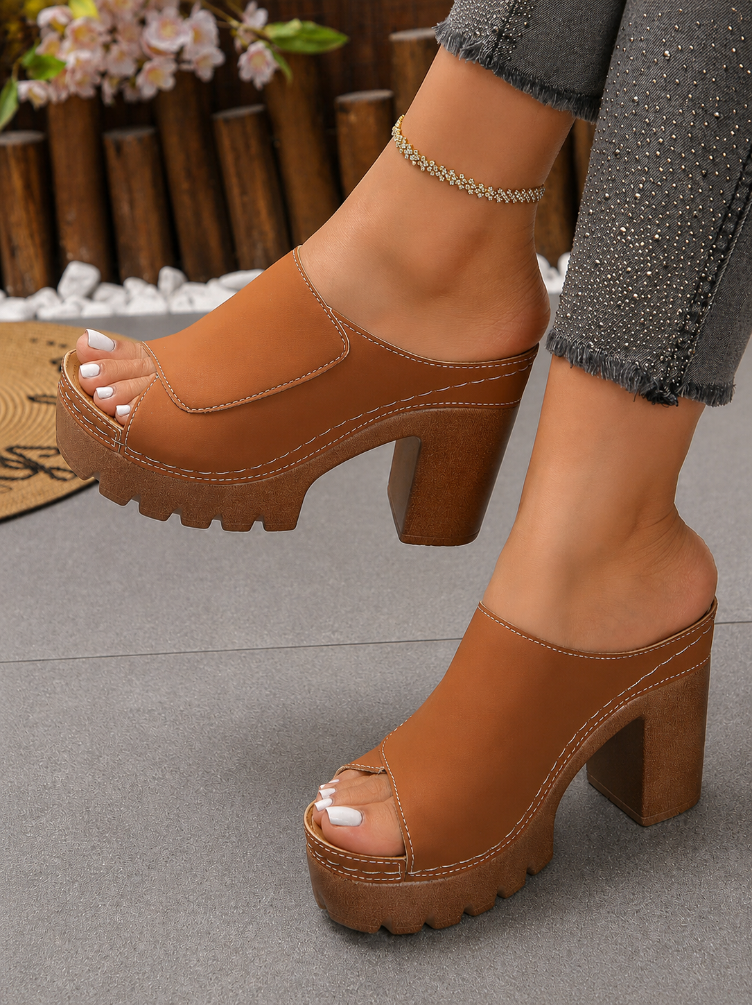 Arianna | Chunky Heeled Comfort Sandals