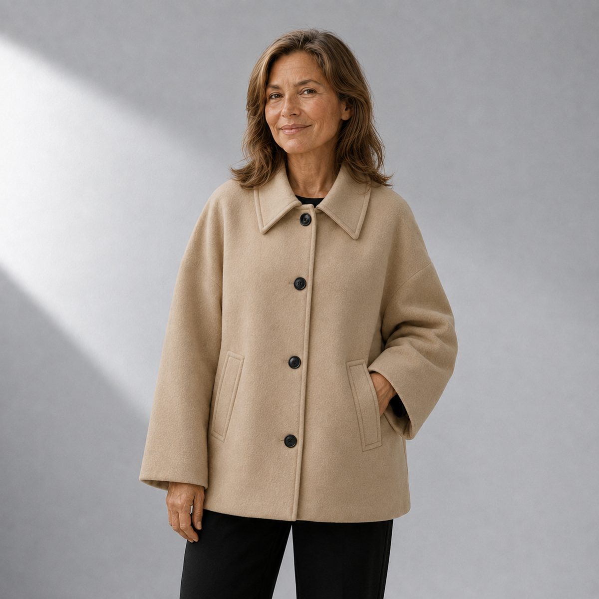 Paulette | Statement-Collar Coat