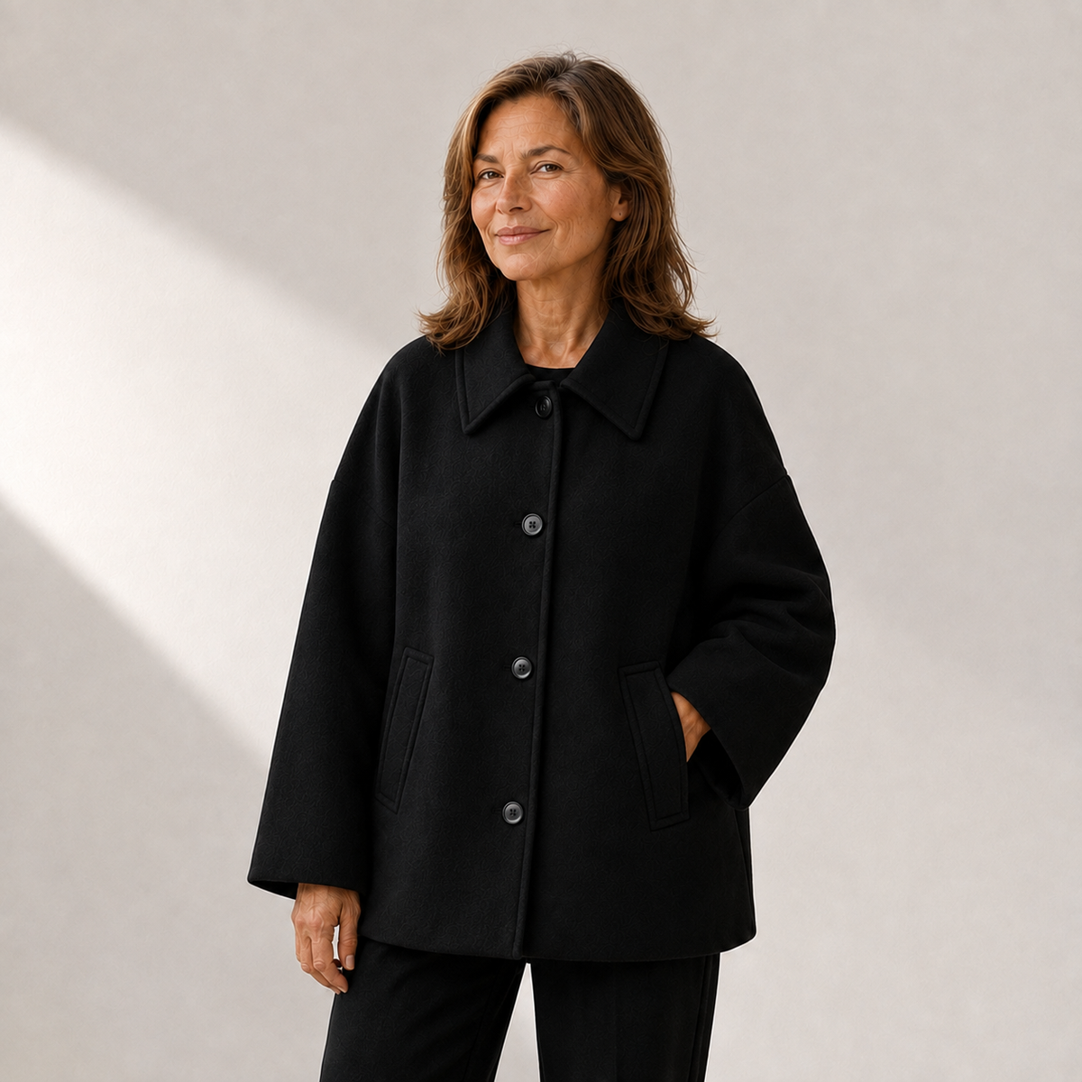 Paulette | Statement-Collar Coat