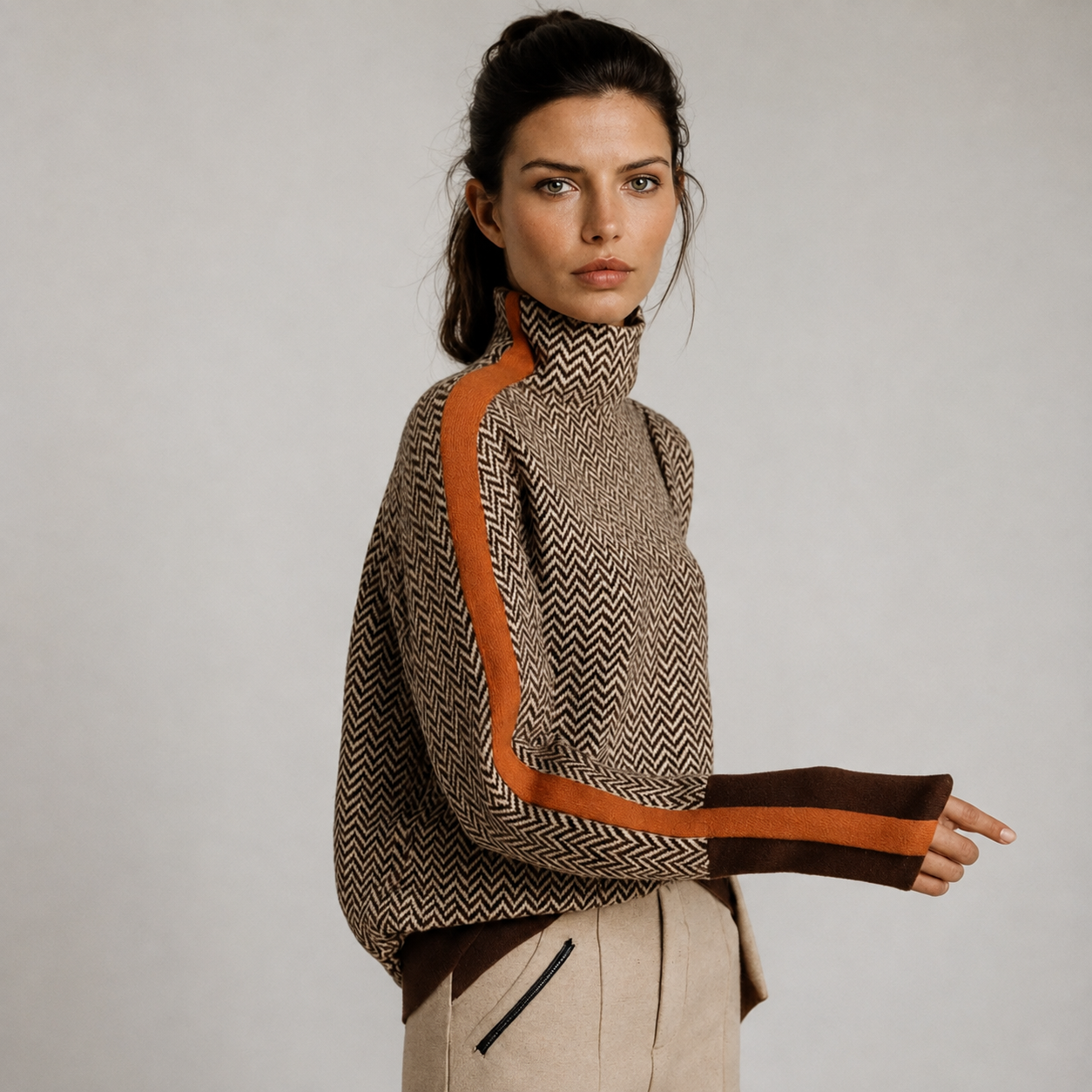 Sandra | High-Neck Contrast Sweater